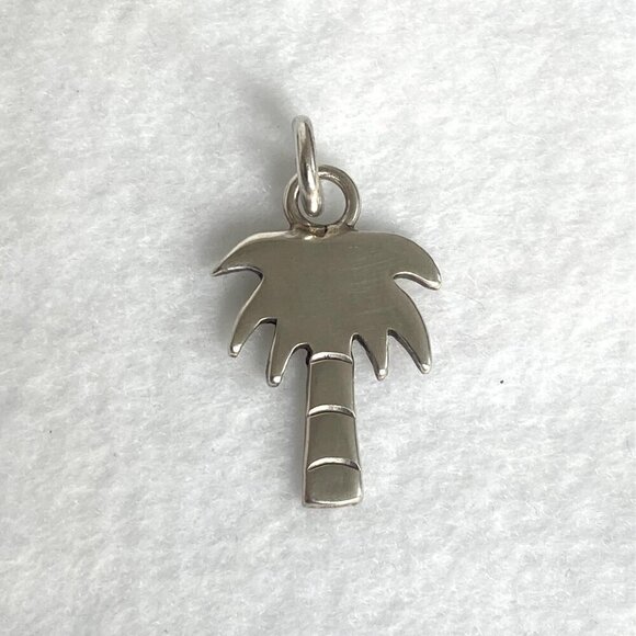 Solid Sterling Silver 925 1.24" Palm Tree Palmetto Tree Charm Pendant - Picture 1 of 16